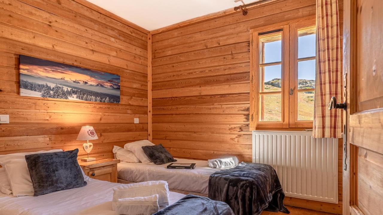 Madame Vacances Les Chalets De L'Altiport Alpe d'Huez Esterno foto