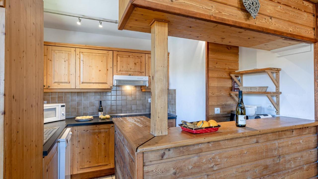 Madame Vacances Les Chalets De L'Altiport Alpe d'Huez Esterno foto