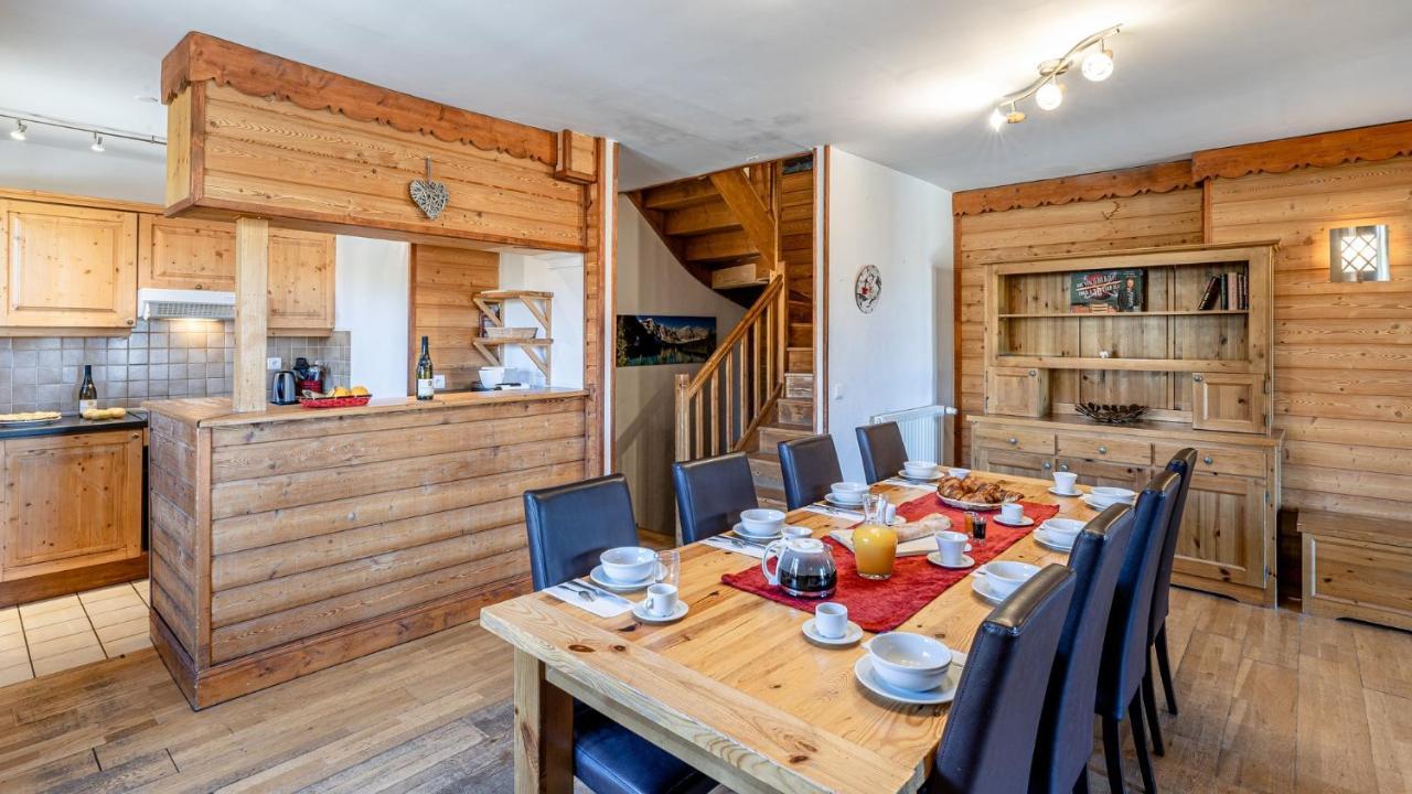 Madame Vacances Les Chalets De L'Altiport Alpe d'Huez Esterno foto