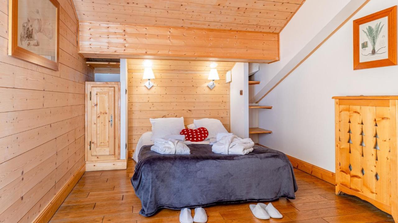 Madame Vacances Les Chalets De L'Altiport Alpe d'Huez Esterno foto