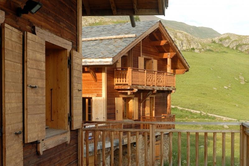 Madame Vacances Les Chalets De L'Altiport Alpe d'Huez Esterno foto